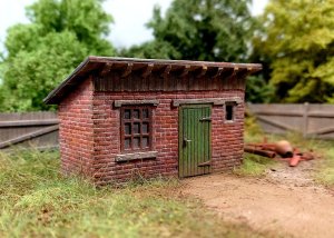 画像1: Model Scene[91527]1/120(TTスケール) レンガ小屋(キット) (1)