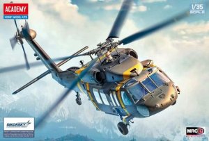 画像1: アカデミー[AM12135]1/35 UH-60M ブラックホーク (1)