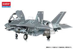 画像3: アカデミー[AM12569] 1/72　F-35B　ライトニング2　”アメリカ海兵隊　VMFA-121　グリーンナイツ”