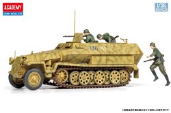 画像4: アカデミー[AM13540]1/35 Sd.kfz.251/1 ハーフトラック C型