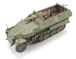 画像4: AFV  Club[FV35251] 1/35 Sd.Kfz.251/9 Ausf.C 前期型