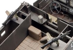 画像8: AFV  Club[FV35327]1/35　M54A2 5t ガントラック ベトナム戦争