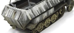 画像4: AFV  Club[FV35S50]1/35　Sd.Kfz.251/3 Ausf.C 無線指揮車