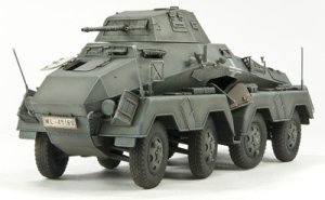 画像1: AFV  Club[FV35231] 1/35 Sd.Kfz231(8-Rad)8輪重装甲車　初期型 (1)