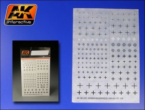 画像1: AKインタラクティブ[AK00106]ドイツ軍鉄十字(1943-45)マーキング集1/48-72 (1)
