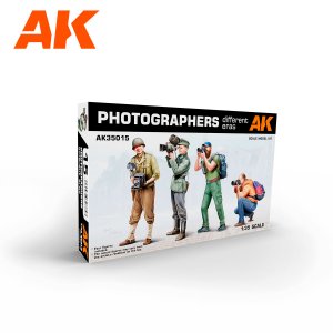 画像1: AKインタラクティブ[AK35015]戦場カメラマンセット1/35 (1)