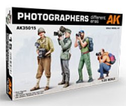画像2: AKインタラクティブ[AK35015]戦場カメラマンセット1/35