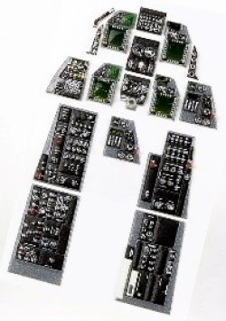 画像1: レッドフォックススタジオ[RFSQS-32120]1/32 F-16C ブロック 40 ヴァイパー(アカデミー用)