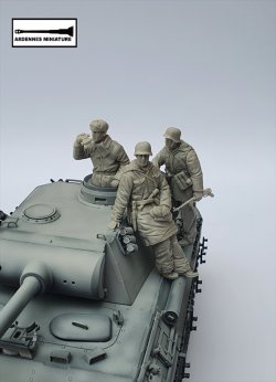画像4: アルデンヌミニチュア[AR35018]1/35 WWII ドイツ軍兵士＃4 前方視察セット(2体入)
