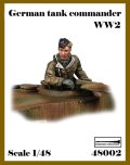 アルデンヌミニチュア[AR48002]1/48 WWII ドイツ キューポラから乗り出す冬季装備の戦車指揮官