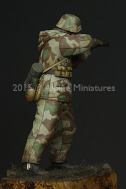 画像7: Alpine Miniatures[AM16029] 1/16 ドイツ擲弾兵(Gew.43射撃中)