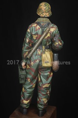 画像13: Alpine Miniatures[AM16038]1/16 WWII独 SS第12装甲師団 MG給弾手
