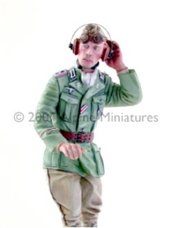 画像4: Alpine Miniatures[AM35006]1/35ドイツ DAK 戦車長（WW2）