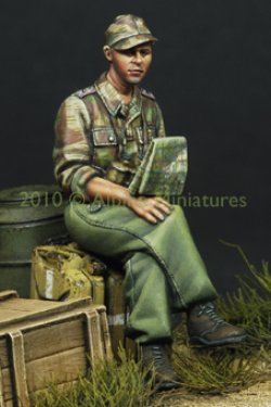 画像3: Alpine Miniatures[AM35099]1/35 ドイツ戦車兵将校　夏服(２ヘッド付)