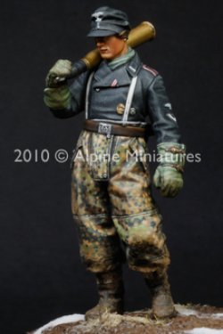 画像3: Alpine Miniatures[AM35105]1/35 武装親衛隊 パンタークルー#1(略帽と鍔付帽の２ヘッド付)