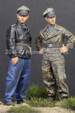 画像4: Alpine Miniatures[AM35122]1/35 ノルマンディーのTiger Ace　２体