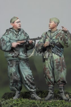 画像3: Alpine Miniatures[AM35129]1/35 WWII ロシアスカウト兵セット(2体)