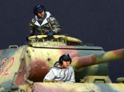 画像3: Alpine Miniatures[AM35132]1/35 WWII 独　パンタークルーセット(２体)