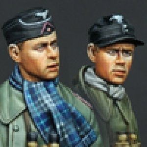 画像1: Alpine Miniatures[AM35138]1/35 WWII 独 第一装甲師団将校セット (1)