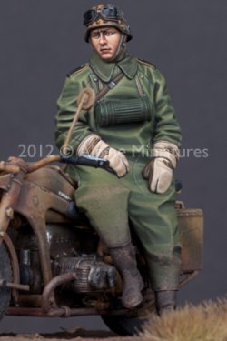 画像2: Alpine Miniatures[AM35142]1/35 独　オートバイドライバー