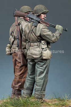 画像4: Alpine Miniatures[AM35171]1/35 WWII 米BAR銃手&歩兵 2体セット