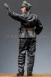 画像3: Alpine Miniatures[AM35172]1/35 武装親衛隊装甲部隊指揮官(革ジャケット着用)#1 (3)