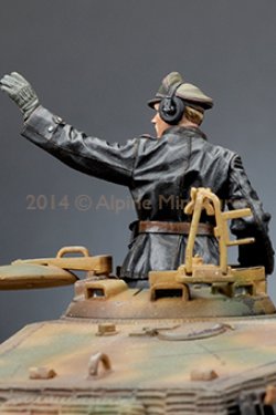 画像4: Alpine Miniatures[AM35174]1/35 武装親衛隊装甲部隊指揮官(革ジャケット着用)2体セット