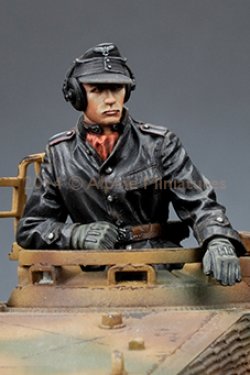 画像3: Alpine Miniatures[AM35174]1/35 武装親衛隊装甲部隊指揮官(革ジャケット着用)2体セット
