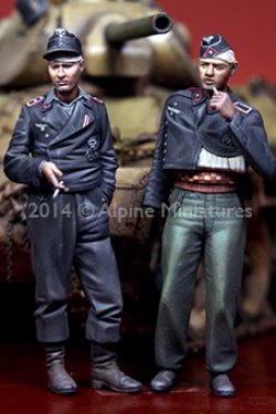画像2: Alpine Miniatures[AM35183]1/35 負傷したドイツ戦車兵(2体セット)