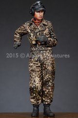 Alpine Miniatures[AM35188]1/35 武装親衛隊戦車指揮官(迷彩ジャケット)#2