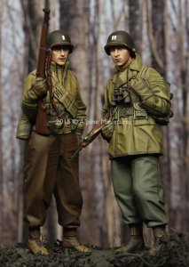 画像1: Alpine Miniatures[AM35204]1/35  WWII米 歩兵(防寒着)セット(2体セット) (1)