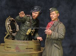 画像1: Alpine Miniatures[AM35210]1/35 WWII独 アフリカ軍団 装甲部隊指揮官セット(2体セット)