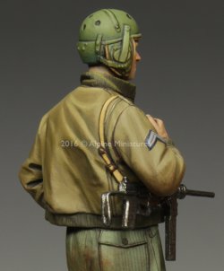 画像3: Alpine Miniatures[AM35217]1/35 WWII米 第3機甲師団 伍長(HBTツナギ)
