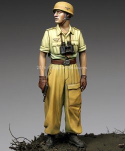 画像2: Alpine Miniatures[AM35220]1/35 WWII独 イタリア戦線の第1降下猟兵師団 将校(熱帯軍装)