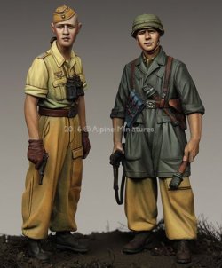 画像2: Alpine Miniatures[AM35222]1/35 WWII独 イタリア戦線の第1降下猟兵師団 (2体セット)(熱帯軍装)