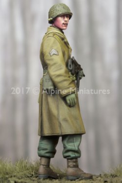 画像13: Alpine Miniatures[AM35241]1/35 WWII米 歩兵部隊下士官(外套姿)