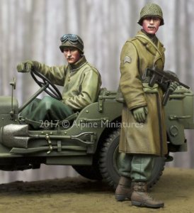 画像1: Alpine Miniatures[AM35243]1/35 WWII米 下士官&運転兵(2体セット) (1)