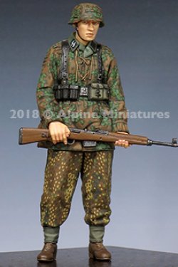 画像2: Alpine Miniatures[AM35244]1/35 WWII独 SS擲弾兵 G43ライフル