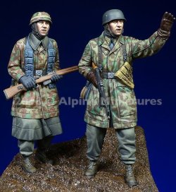 画像3: Alpine Miniatures[AM35249]1/35 WWII独 降下猟兵 アルデンヌ戦(2体セット)