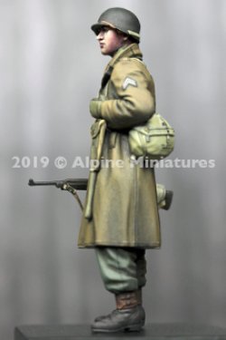 画像6: Alpine Miniatures[AM35259]1/35 WWII 米 アメリカ陸軍歩兵 カービン銃を持つ冬季装備の下士官