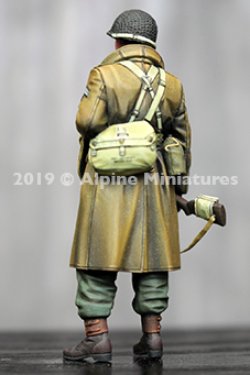 画像5: Alpine Miniatures[AM35259]1/35 WWII 米 アメリカ陸軍歩兵 カービン銃を持つ冬季装備の下士官