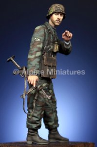 画像1: Alpine Miniatures[AM35278]1/35 WWII ドイツ武装親衛隊 擲弾兵士官HJ (1)