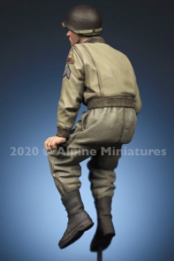 画像8: Alpine Miniatures[AM35285]1/35 WWII 米陸軍マフラー姿の戦車長＃2