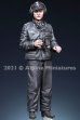 画像1: Alpine Miniatures[AM35291]1/35 WWII ドイツ武装親衛隊パンツァーエース (1)