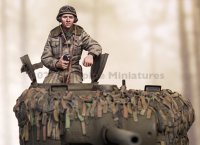 Alpine Miniatures[AM35296]1/35 WWII イギリス陸軍戦車長＃1 マイクを持つ戦車長