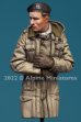 画像9: Alpine Miniatures[AM35298]1/35 WWII イギリス陸軍戦車長セット 冬支度の英戦車長(2体入り)