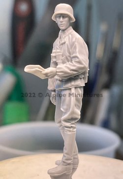 画像5: Alpine Miniatures[AM35299]1/35 WWII ドイツ武装親衛隊 擲弾兵士官