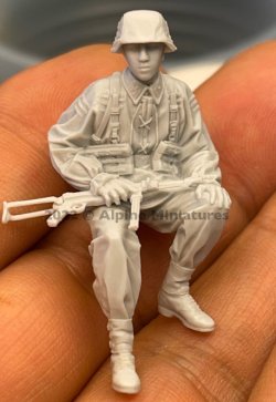 画像5: Alpine Miniatures[AM35300]1/35 WWII ドイツ武装親衛隊 シュビムワーゲンに乗る擲弾兵