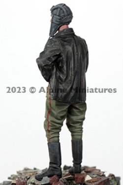 画像6: Alpine Miniatures[AM35306]1/35 WWII 露 ソビエト軍戦車兵 士官＃1