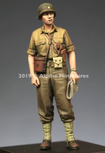 画像1: Alpine Miniatures[AM35269]1/35 WWII 米 夏場でジャケットを脱いだ米戦車兵士官 (1)